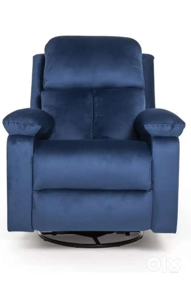 Wakefit Recliner  3 Years Warranty  Velvet Fabric