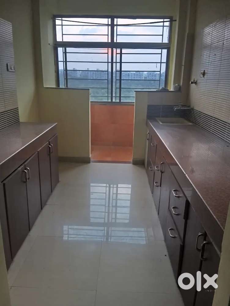 2bhk big size flat in bawadiya kalan..