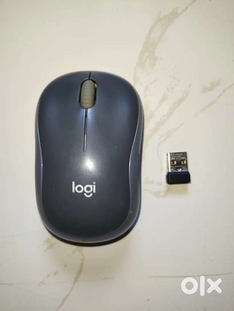 M185 Logitech Wireless Mouse