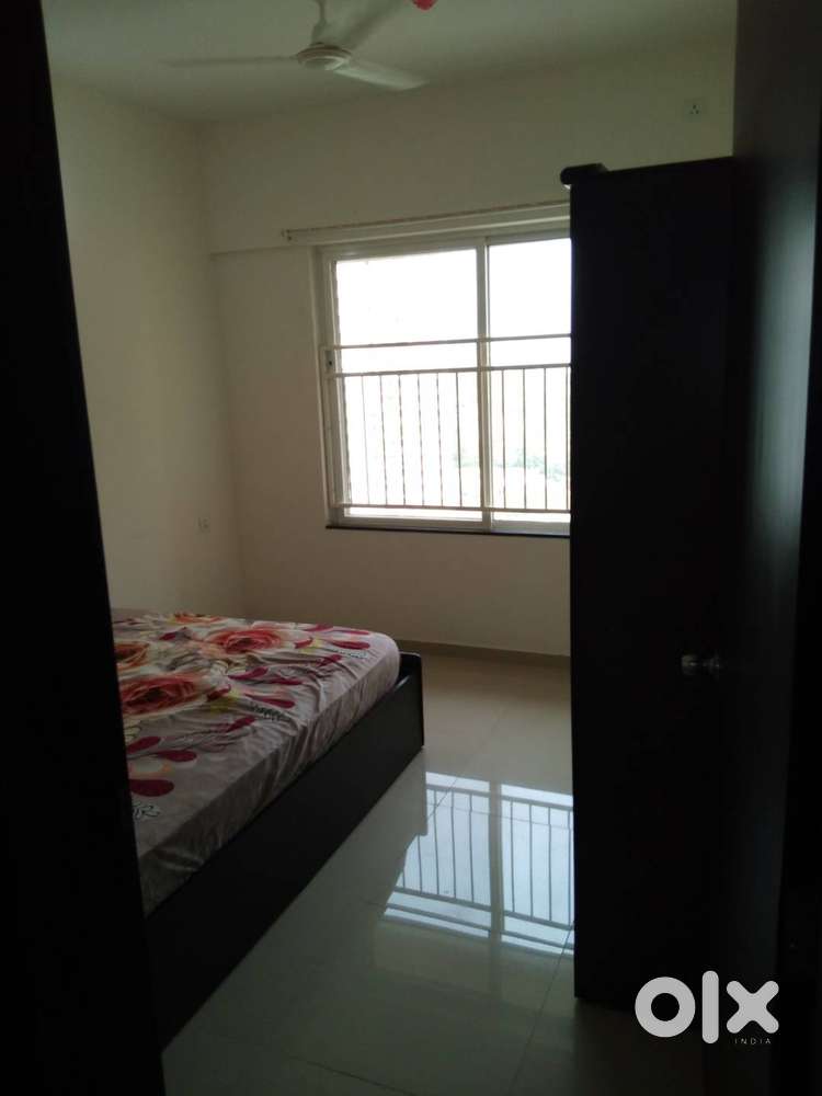 2bhk good looking flat with modular kitchen