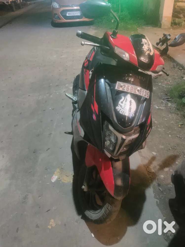 Ntorq125 good condition both tyre r new only self problem