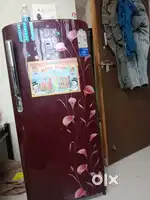 PG available near Mhatre bridge