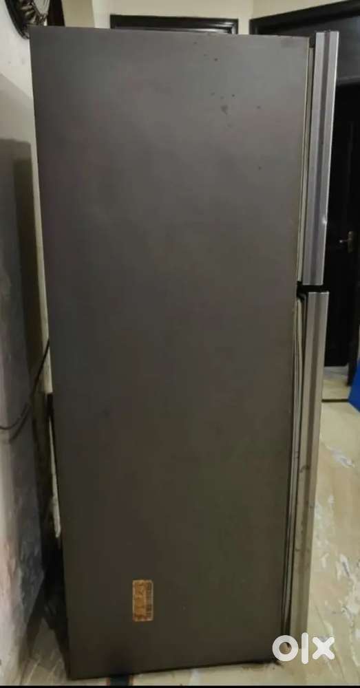 Samsung refrigerator 240 l