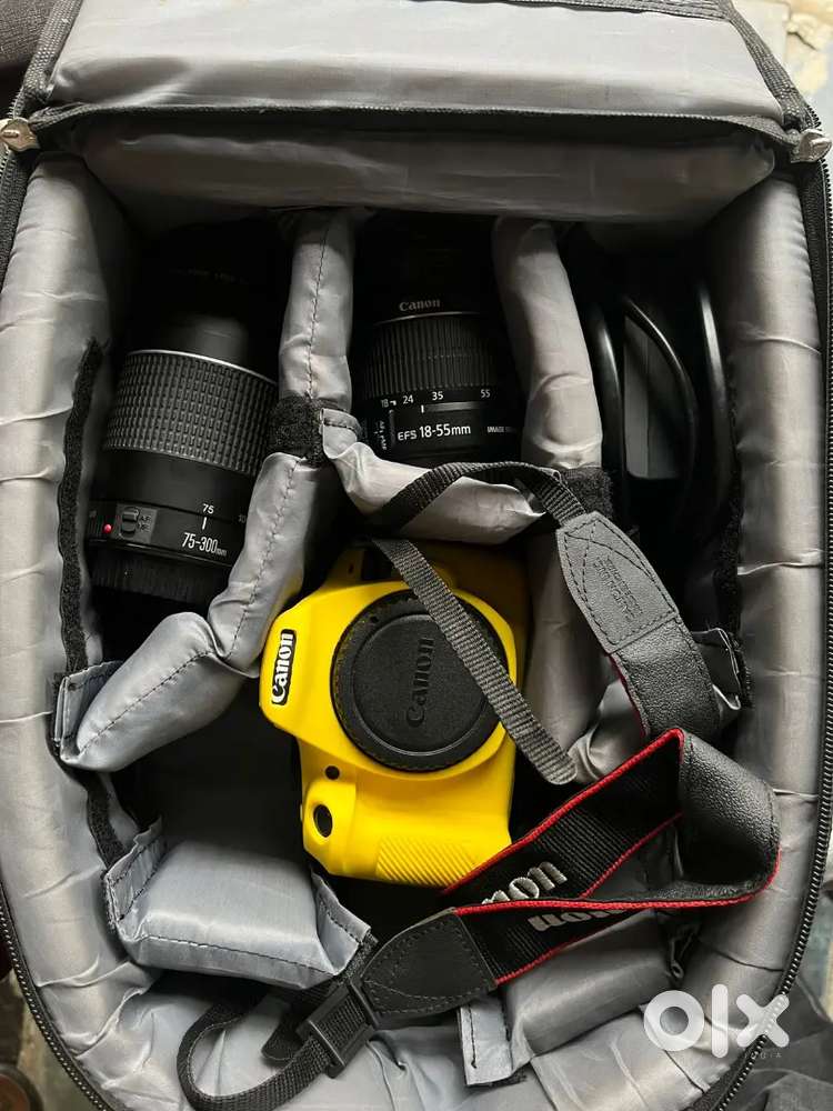 Canon EOS 1500D with 18-55mm & 75-300mm lense