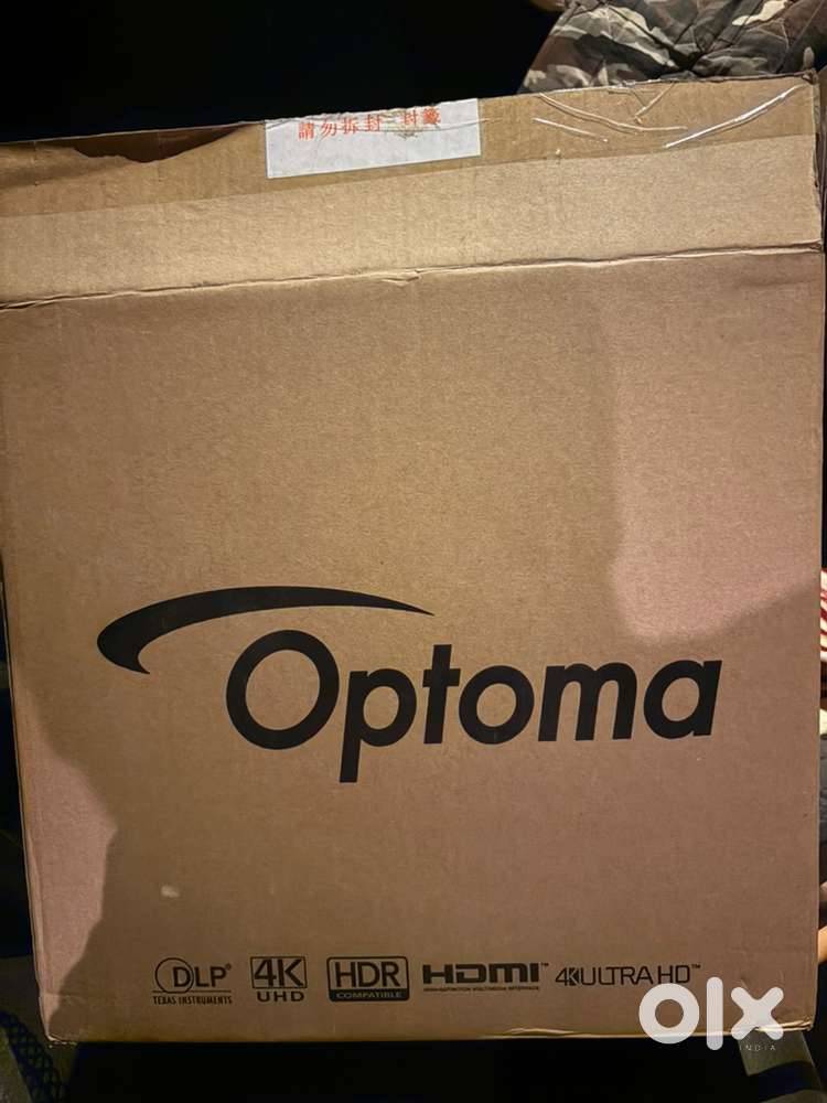 4k projector Optoma UHD35X