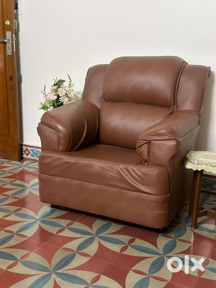 Sofa set 3+1+1