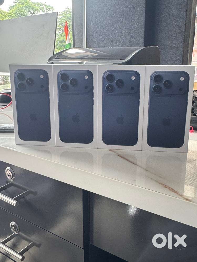Apple 17 pro  256 gb blue