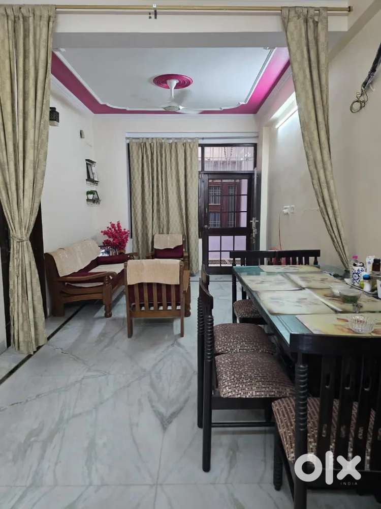 For Sale 3 bhk flat
