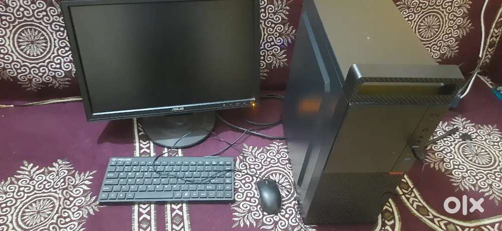 કમ્પ્યુટર વેચવાનું છે