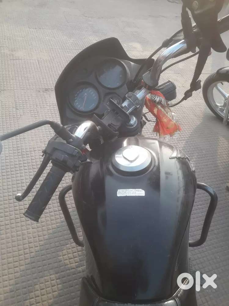 Well maintained single hand use bike, minimum 10 years aur chalega