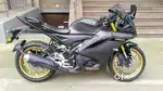 YAMAHA R15 V4