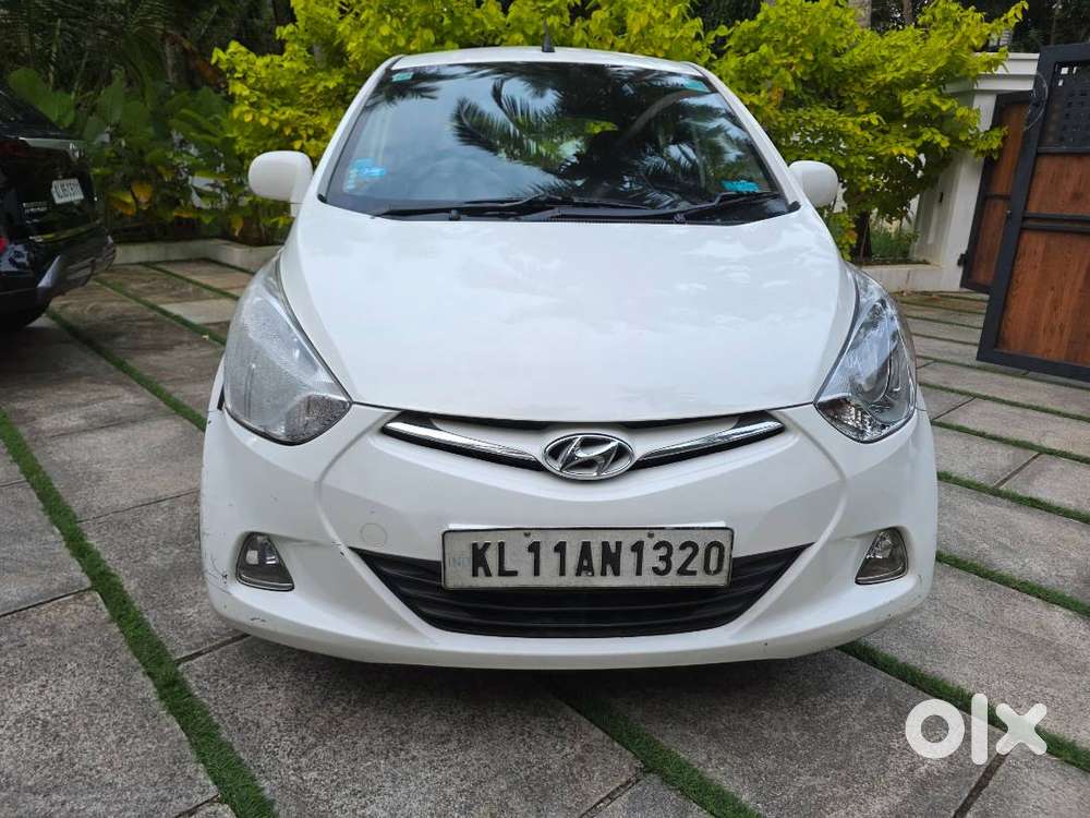 Hyundai EON 2012 Petrol Well Maintained