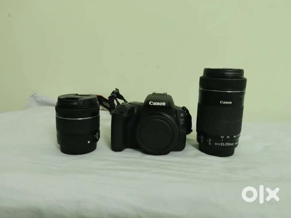 Canon EOS 200D