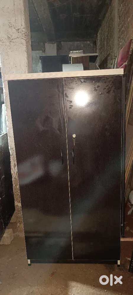 A K FURNITURE NEW WARDROBE WITH HUGE STORAGE