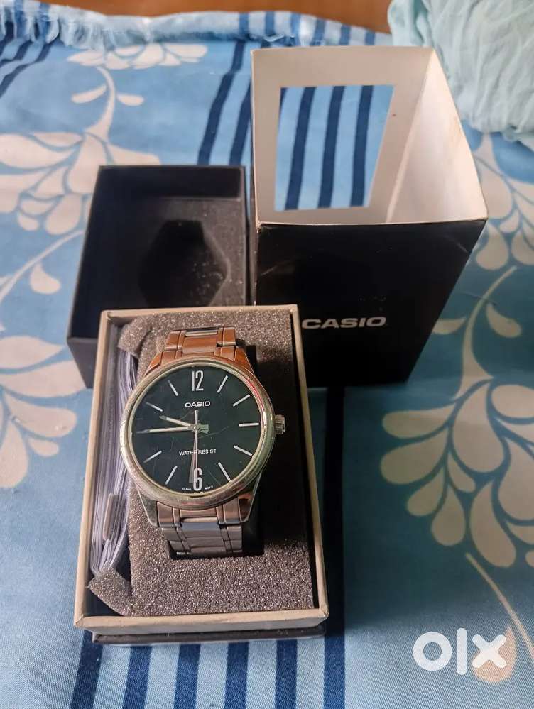 CASIO WATCH