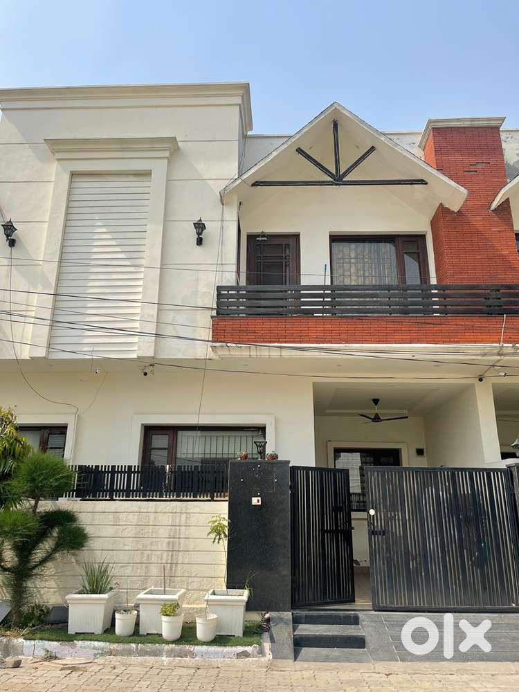 Extraordinery 3 bhk duplex villa for sale in green villa’s & farms