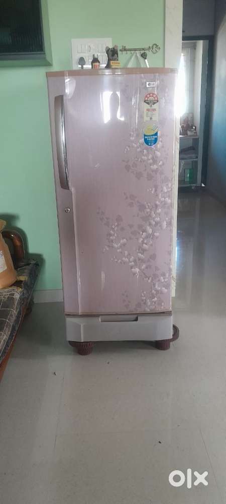 Refrigerator For Sale