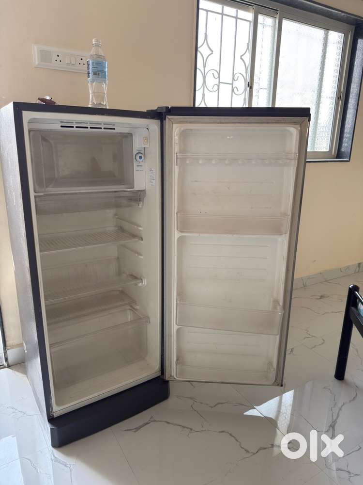 Fridge 2 years old