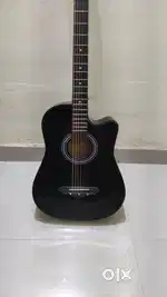 Acoustic Guitar @2999