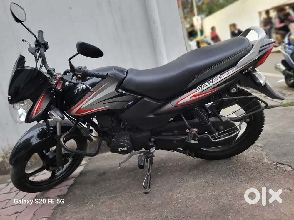Tvs sport 2021 model 1st owner self start 70 ka millge.