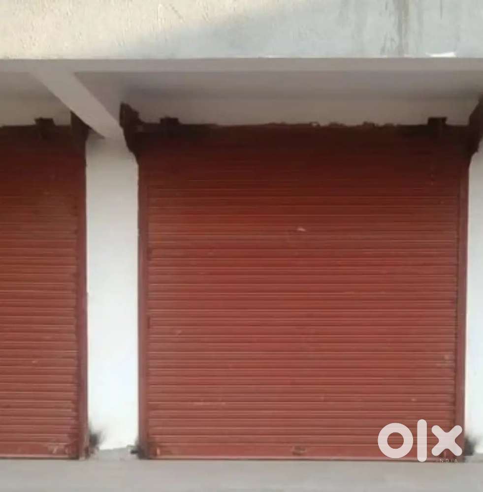 മെയ്ൻ റോഡ് സൈഡിൽ ബിൽഡിംഗ് വാടകയ്ക്ക്