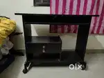 Computer table