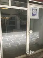 Former TSN shop/office for sale