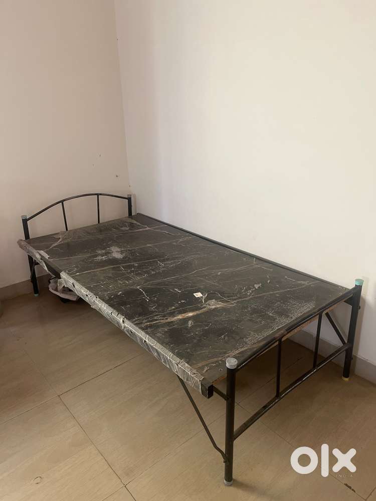 Metal Foldable Bed