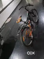 Sports cycle with gear and shoker