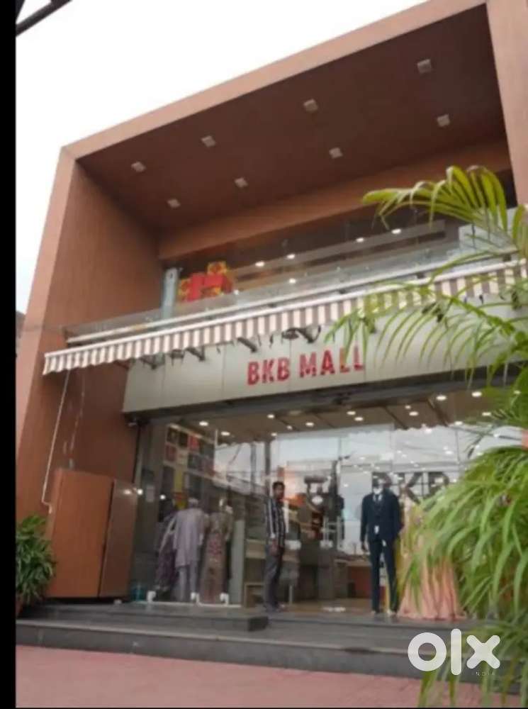 BkB shopping mall sales job