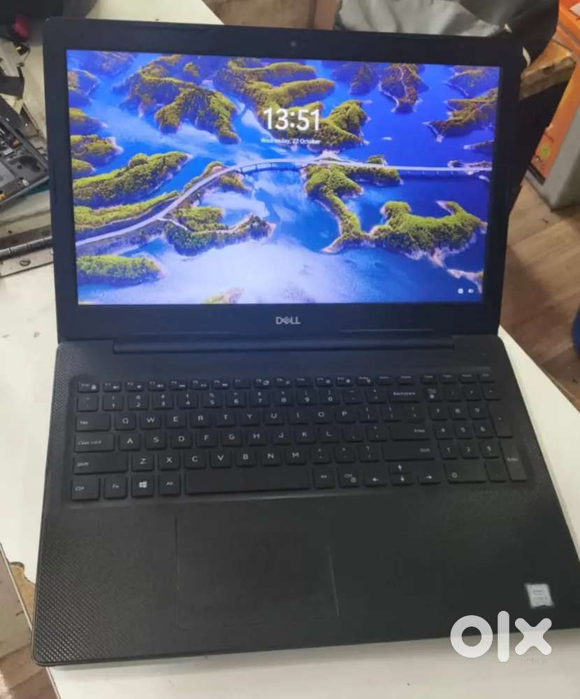DELL Laptop i5 8th Gen
