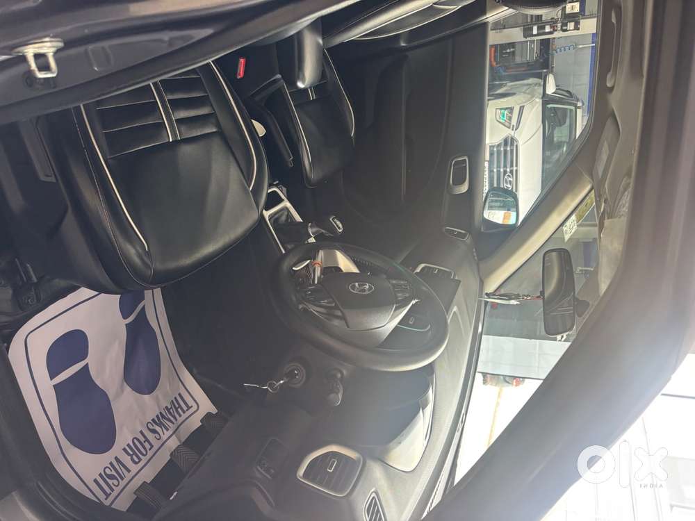 2 Airbag Car Sunroof 2nd to top model company alloys