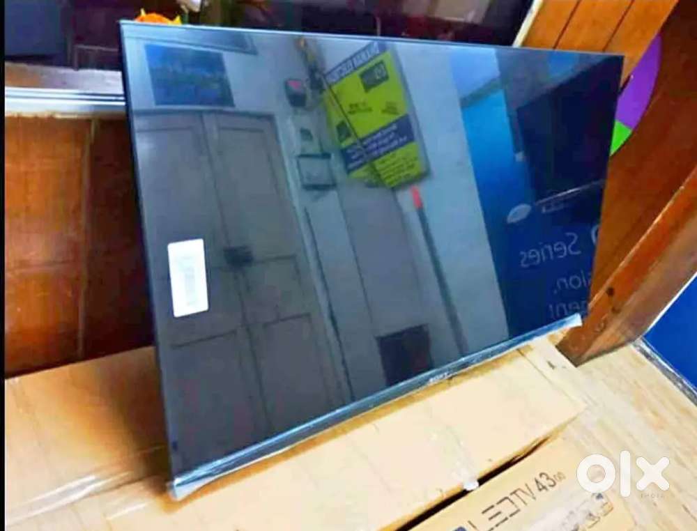 Offer on LED TV new brand box pack Android WiFi Smart all applications