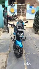 Yamaha FZs V2