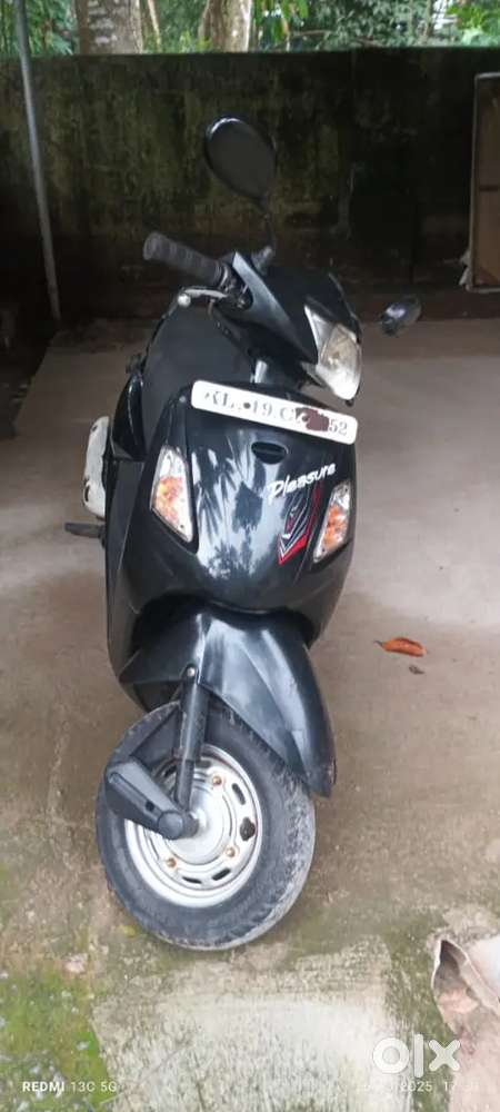 Hero Honda Pleasure