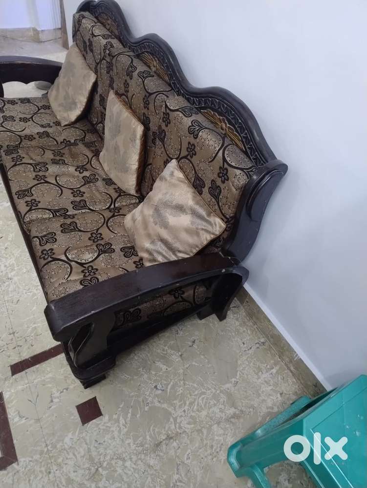 Wooden sofa with center table new design