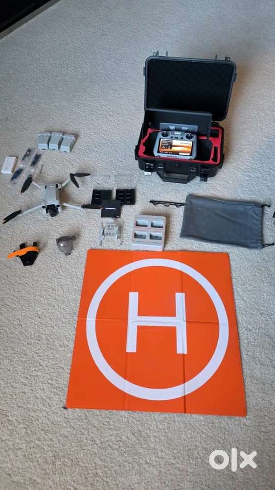 DJI Mini 3 Pro Camera Drone With RC Remote 2 Dji Plus Batteries much
