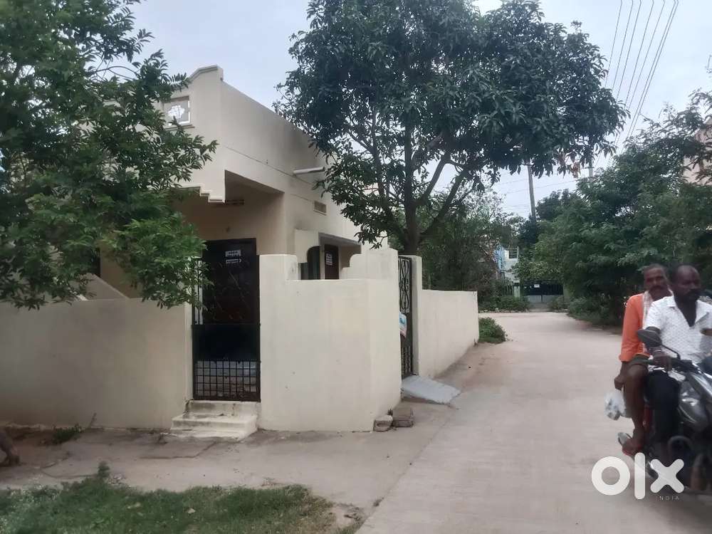 110 SQ YADS NORTH EAST FACE INDIPENDENT HOUSE RS/50 LAKHS NARAPALLY