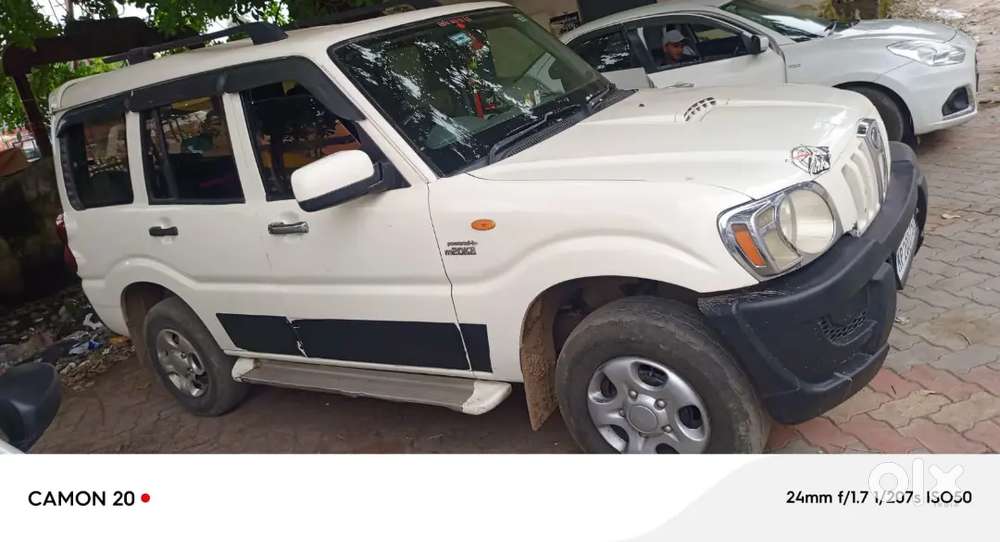 Mahindra Scorpio 2015 Diesel 180000 Km Driven