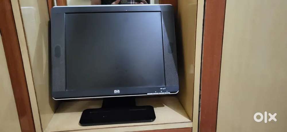 HP MONITOR
