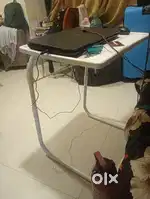 Flaxible स्टडी टेबल