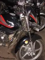 Yaha bike Puri tarha se maintained hai  10. 2022 ki gandi hai