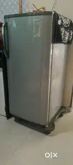 Samsung fridge 180 lt