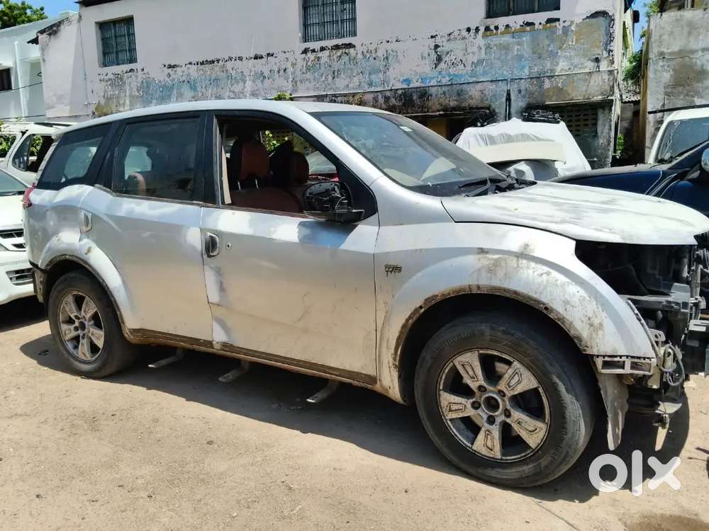 Xuv500 all spares available