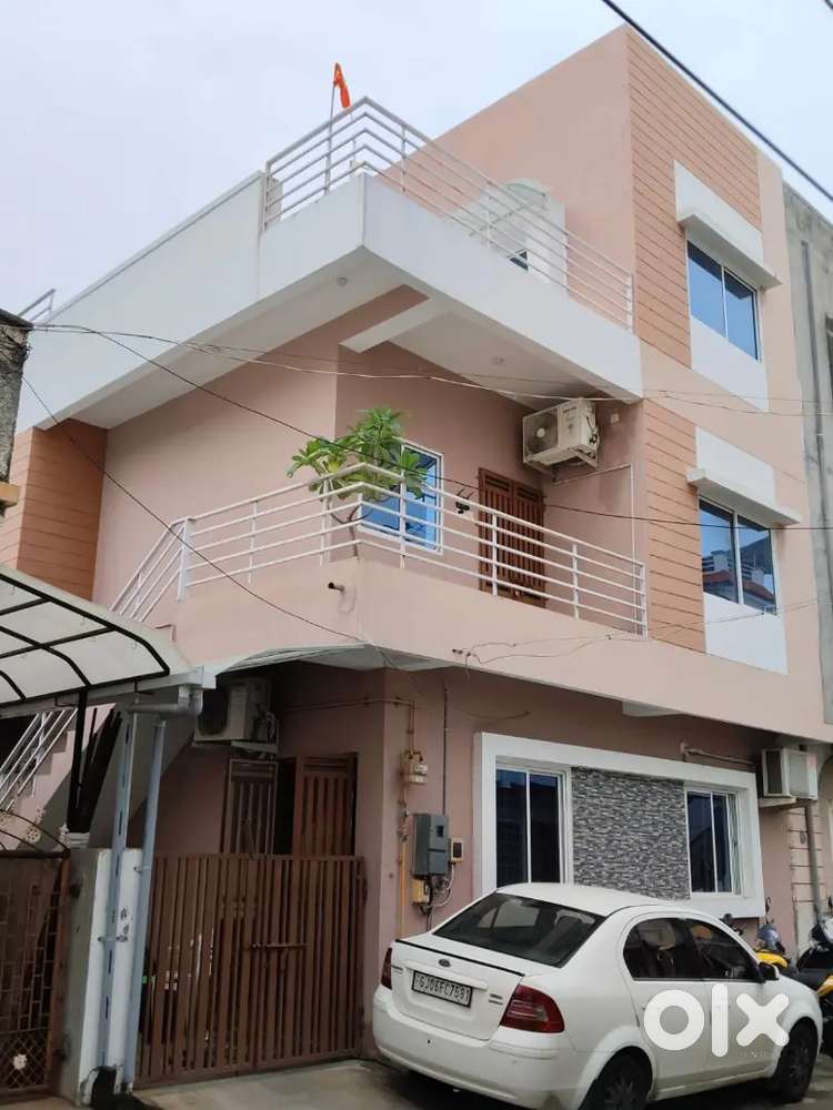 4BHK SEMIFURNISHED DUPLEX URGENT AVAILABLE FOR SALE IN NEW ALKAPURI