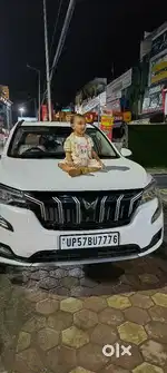 Xuv 700 top model AX7 9 months old,,