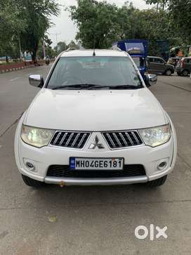 Mitsubishi Pajero Sport 2.5 Manual, 2013, Diesel