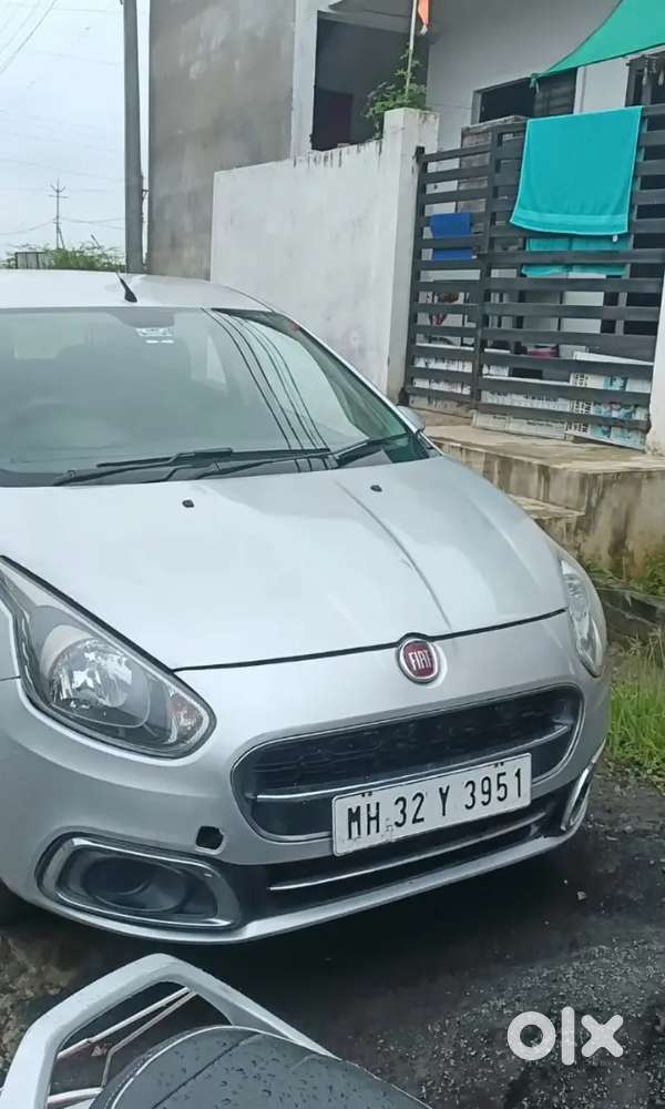 Fiat Punto 2016 Diesel 95000 Km Driven