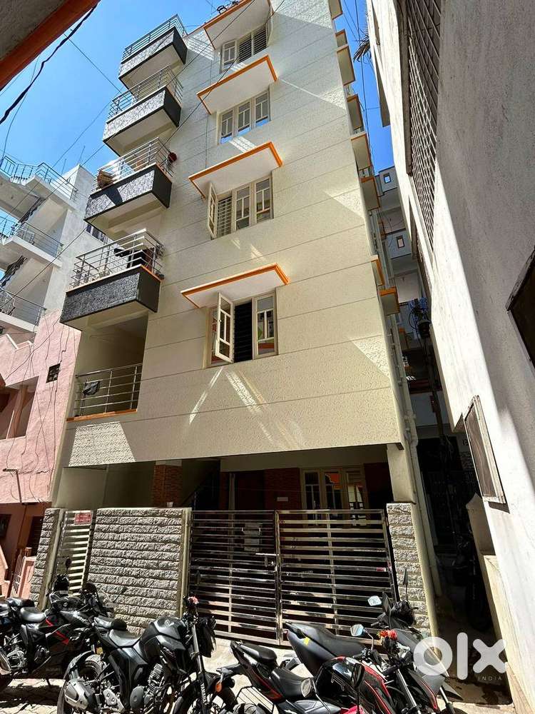 2BHK LEASE for in Prime Location –Basawasaranagara