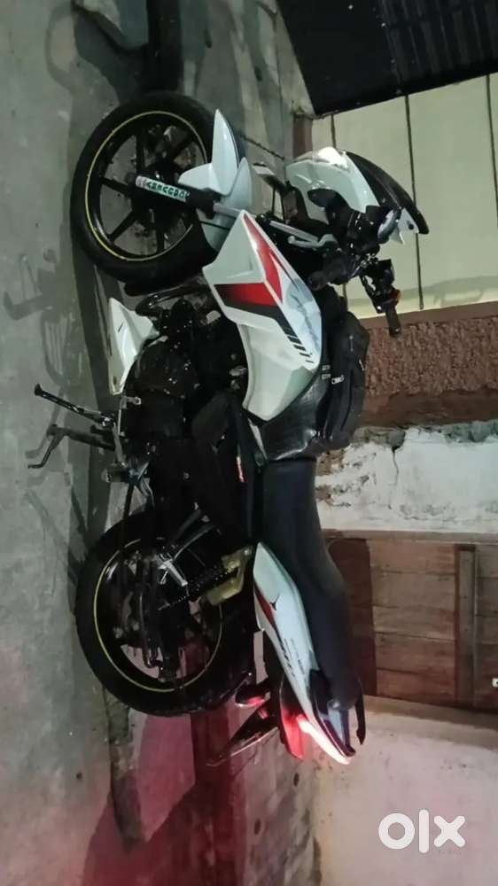 2014 modal ,fc and insurance running,3 owner bike in good condition